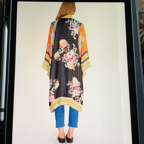 Coat - Picture 6 of 8